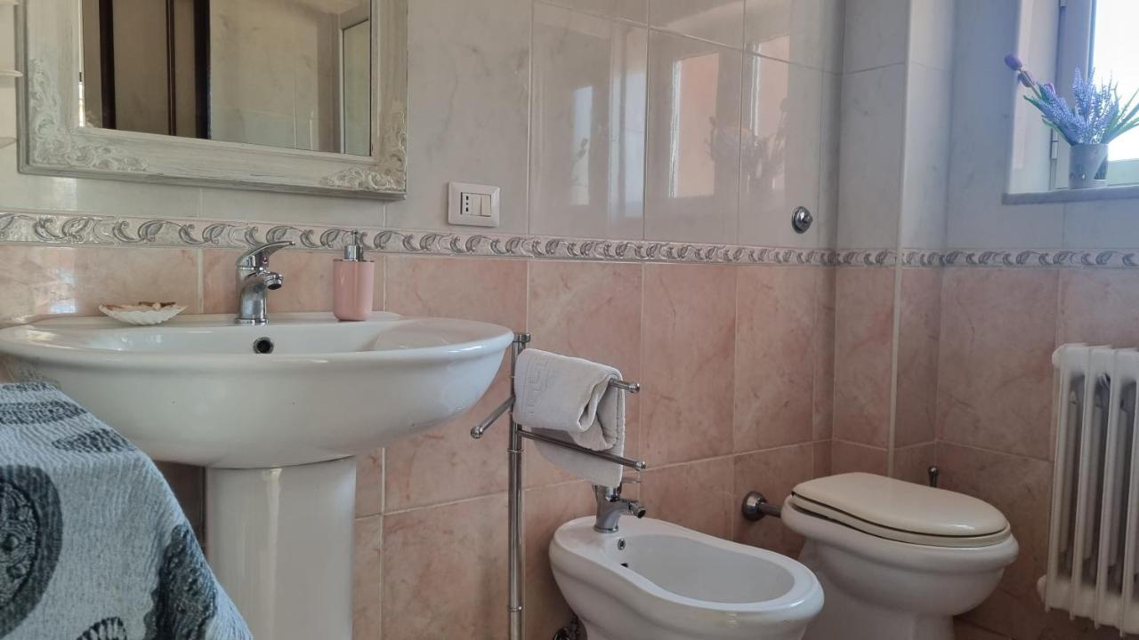 La Casa Di Rosellina - Flat In Bagnoli - My Place Napoli Eksteriør billede